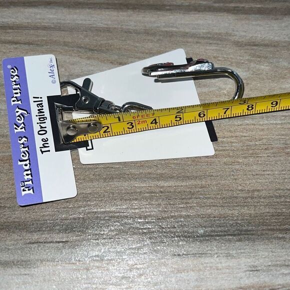 Key Finder Alexx Pink Shoes Heels Hook Clip - Picture 4 of 7